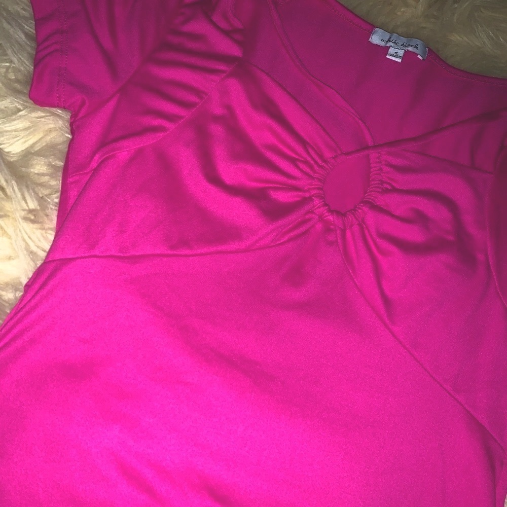 Keyhole Bodysuit - Picture 2 of 4